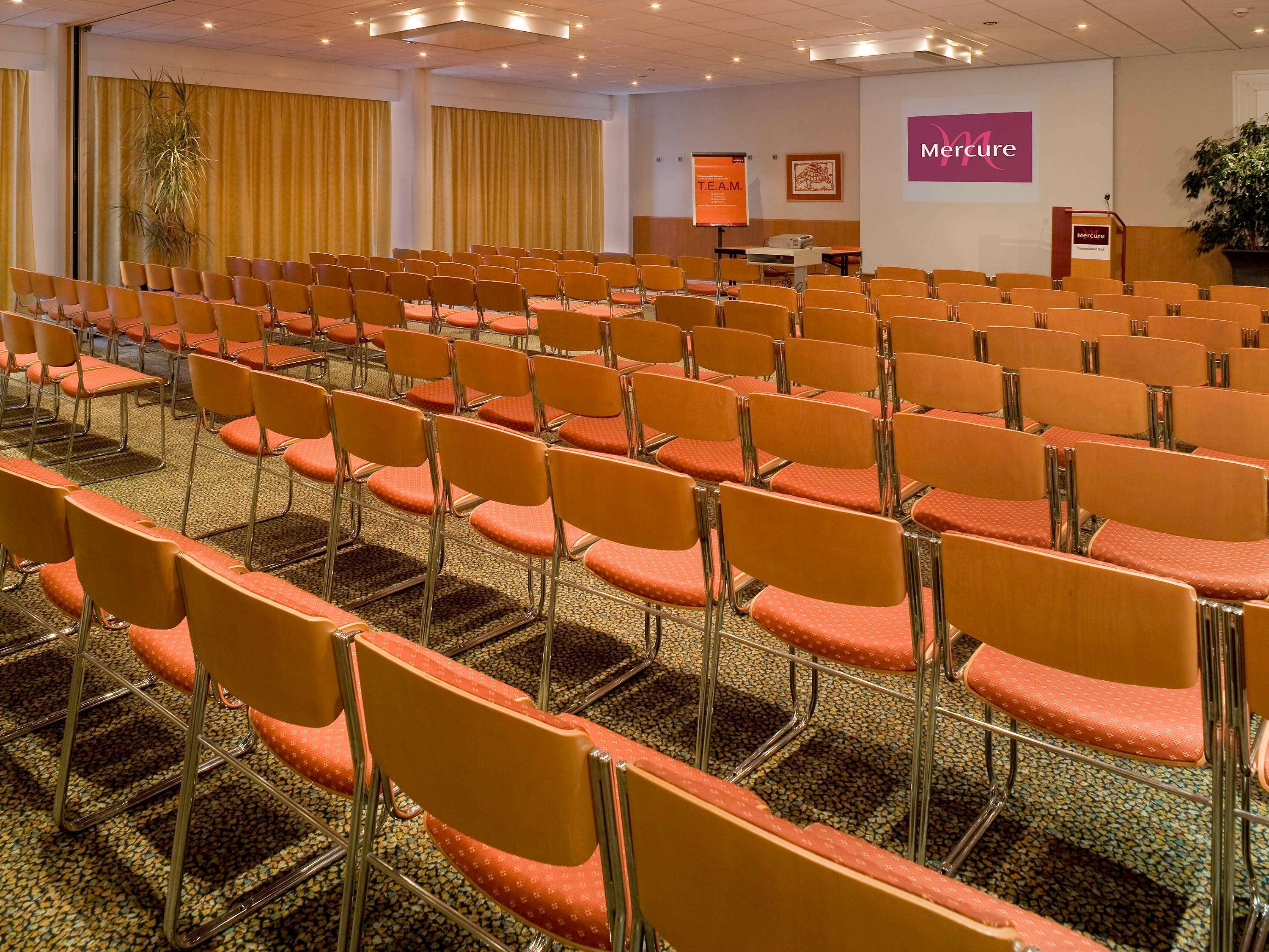 Mercure Hotel Saarbruecken Sued Εξωτερικό φωτογραφία